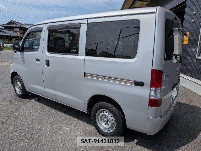 Toyota TOWNACE VAN 2018-11 8317687-17