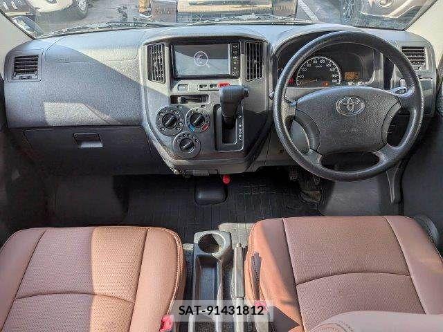 Toyota TOWNACE VAN 2018-11 8317687-2