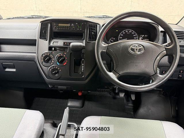Toyota TOWNACE VAN 2021-07 8317680-1