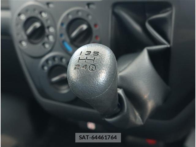 Toyota TOWNACE VAN 2024-08 8338226-8