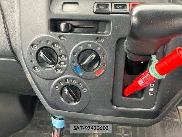 Toyota TOWNACE VAN 2016-11 8338230-23
