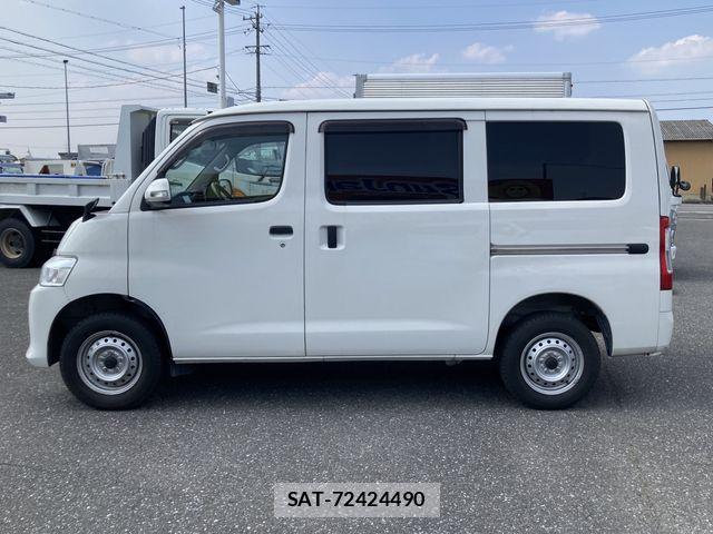 Toyota TOWNACE VAN 2021-06 8355790-2