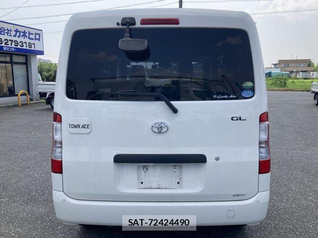 Toyota TOWNACE VAN 2021-06 8355790-4