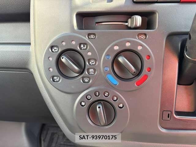 Toyota TOWNACE VAN 2026-07 8369439-17