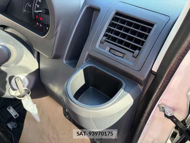 Toyota TOWNACE VAN 2026-07 8369439-23