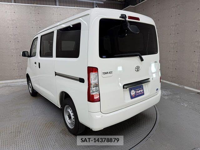 Toyota TOWNACE VAN 2022-08 8369441-2