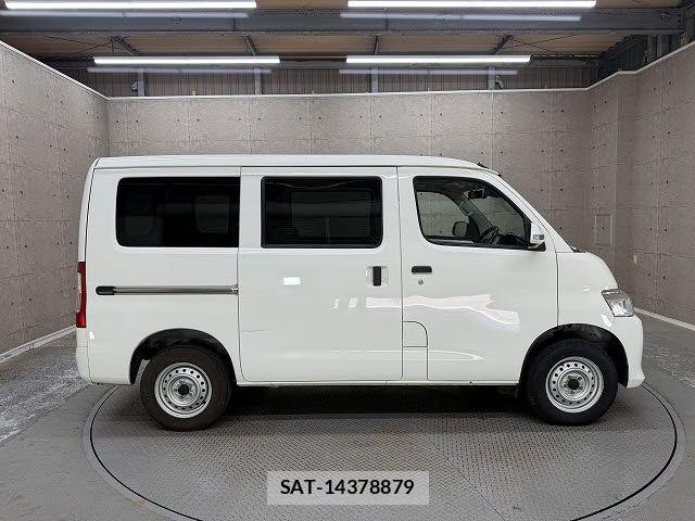 Toyota TOWNACE VAN 2022-08 8369441-8