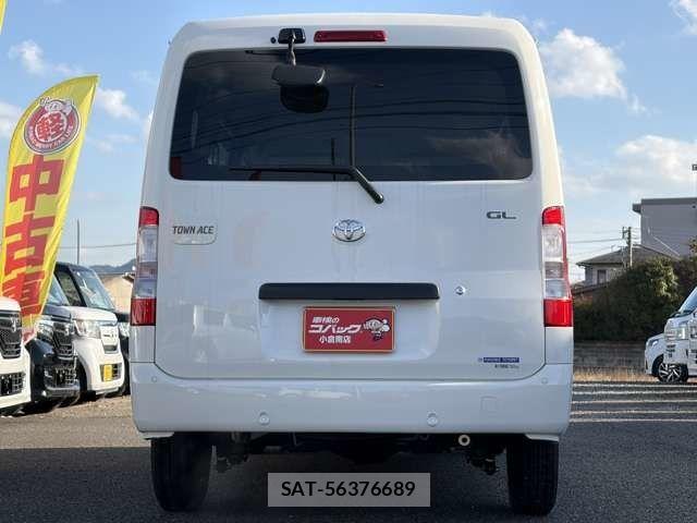 Toyota TOWNACE VAN 2026-07 8369440-5