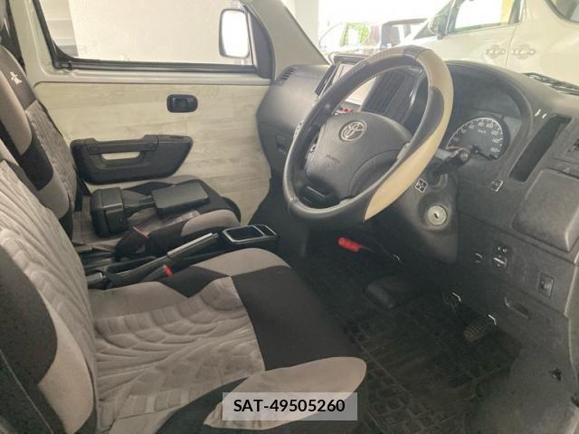 Toyota TOWNACE VAN 2013-12 8415503-13