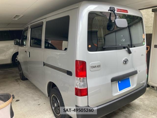 Toyota TOWNACE VAN 2013-12 8415503-5