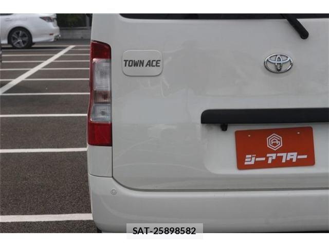 Toyota TOWNACE VAN 2021-07 8527812-18