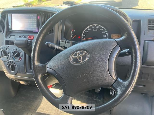 Toyota TOWNACE VAN 2012-07 8527814-12