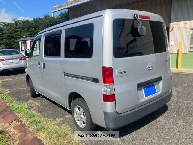 Toyota TOWNACE VAN 2012-07 8527814-1