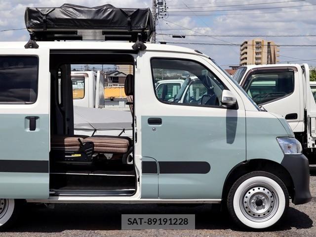 Toyota TOWNACE VAN 2021-05 8527813-9
