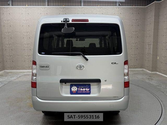 Toyota TOWNACE VAN 2022-09 8629386-4