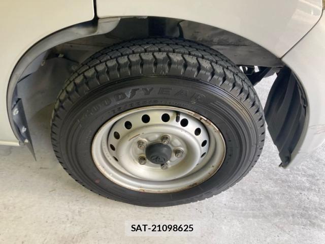 Toyota TOWNACE VAN 2012-09 8629390-1