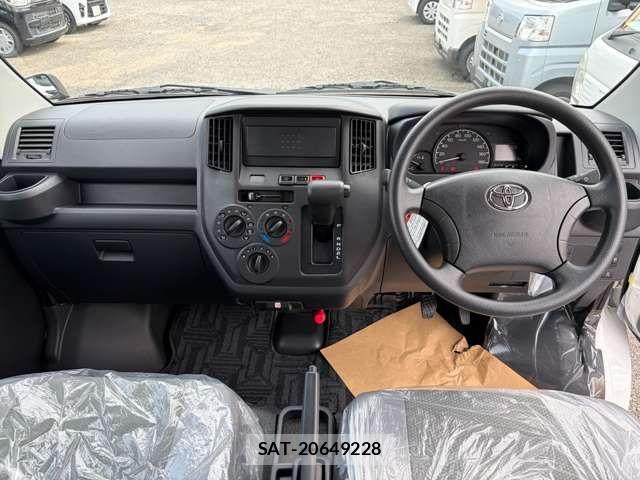 Toyota TOWNACE VAN 2026-08 8662018-12
