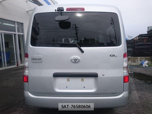 Toyota TOWNACE VAN 2021-06 8782373-4