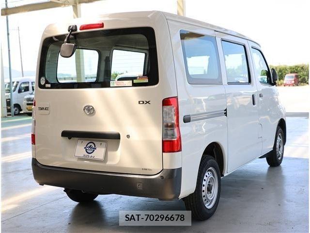 Toyota TOWNACE VAN 2021-08 8797749-6