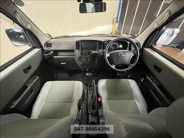 Toyota TOWNACE VAN 2025-09 8832094-9