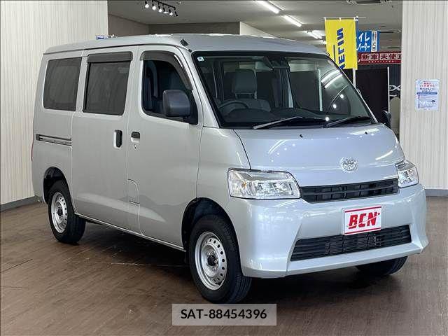Toyota TOWNACE VAN 2025-09 8832094-2