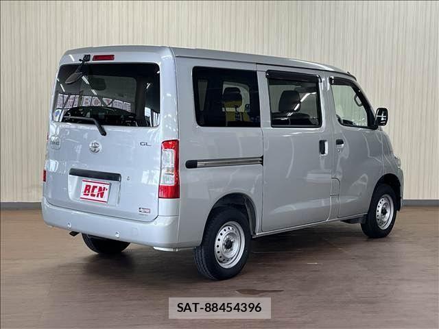 Toyota TOWNACE VAN 2025-09 8832094-3