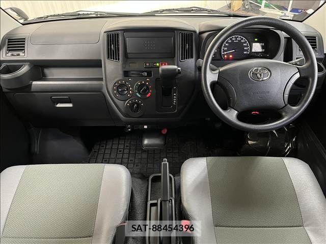 Toyota TOWNACE VAN 2025-09 8832094-8
