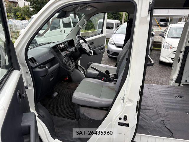 Toyota TOWNACE VAN 2021-06 8832106-13