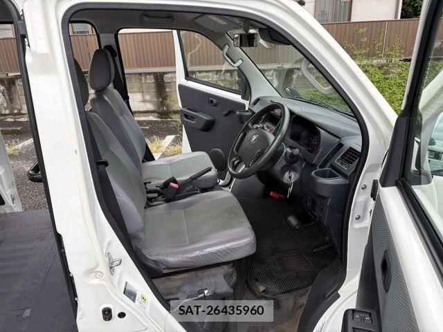 Toyota TOWNACE VAN 2021-06 8832106-14