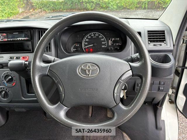 Toyota TOWNACE VAN 2021-06 8832106-15