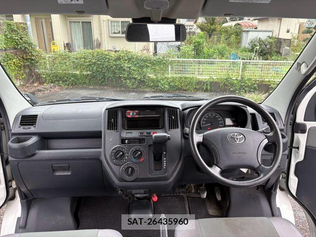 Toyota TOWNACE VAN 2021-06 8832106-2