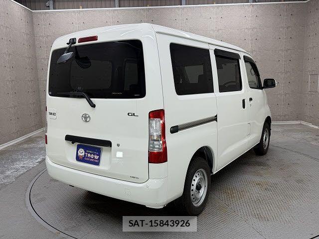 Toyota TOWNACE VAN 2022-03 8832096-3