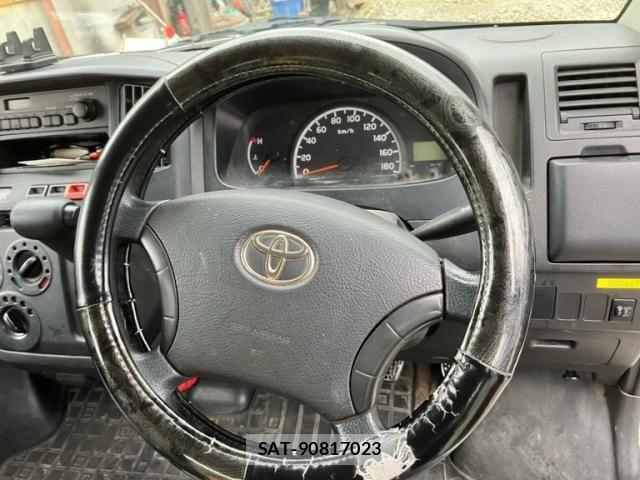 Toyota TOWNACE VAN 2010-01 8850892-11