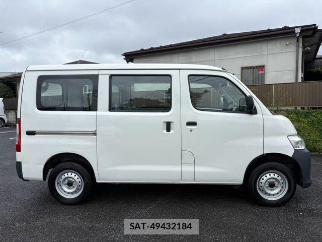Toyota TOWNACE VAN 2021-08 8872279-6