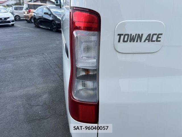 Toyota TOWNACE VAN 2024-08 1199009-22