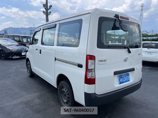 Toyota TOWNACE VAN 2024-08 1199009-4