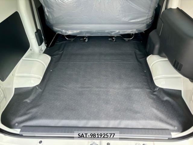 Toyota TOWNACE VAN 2025-09 1294513-14