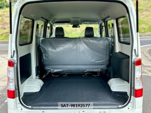 Toyota TOWNACE VAN 2025-09 1294513-6