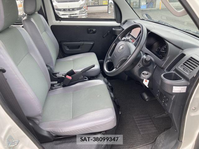 Toyota TOWNACE VAN 2021-06 1333698-3