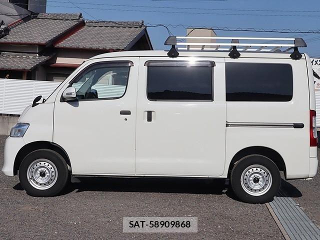 Toyota TOWNACE VAN 2020-12 2402335-8