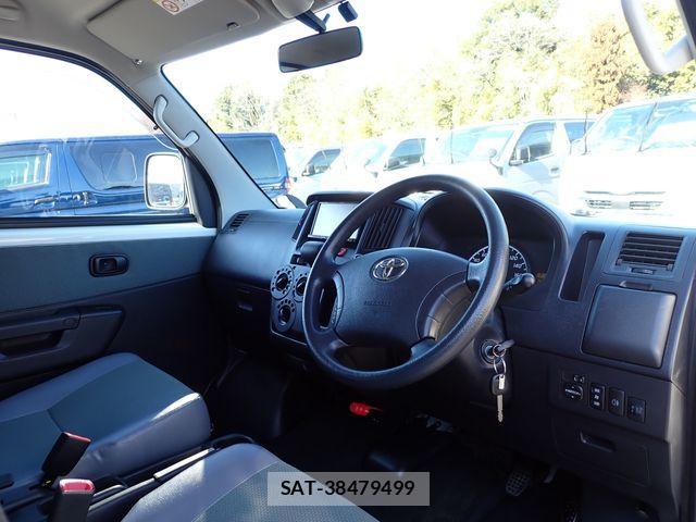 Toyota TOWNACE VAN 2019-09 3415331-18