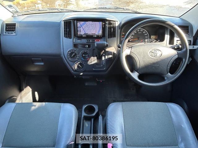 Toyota TOWNACE VAN 2015-03 3778629-17