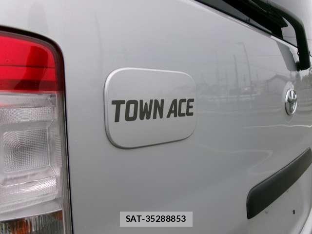 Toyota TOWNACE VAN 2021-02 6504209-20