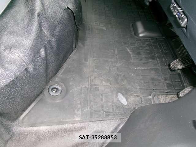 Toyota TOWNACE VAN 2021-02 6504209-23
