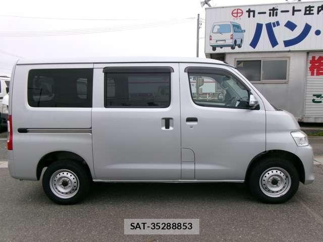 Toyota TOWNACE VAN 2021-02 6504209-3