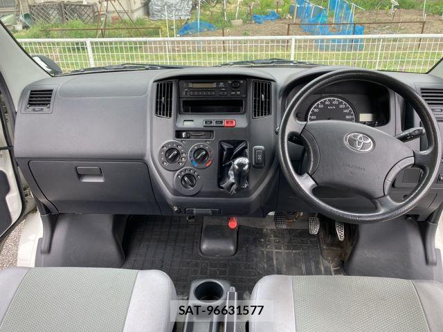 Toyota TOWNACE VAN 2017-05 6504218-1