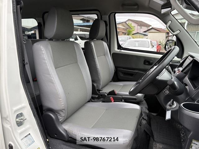 Toyota TOWNACE VAN 2024-11 6615276-12