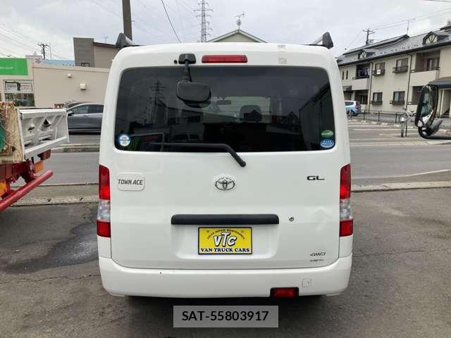 Toyota TOWNACE VAN 2019-03 7061084-12