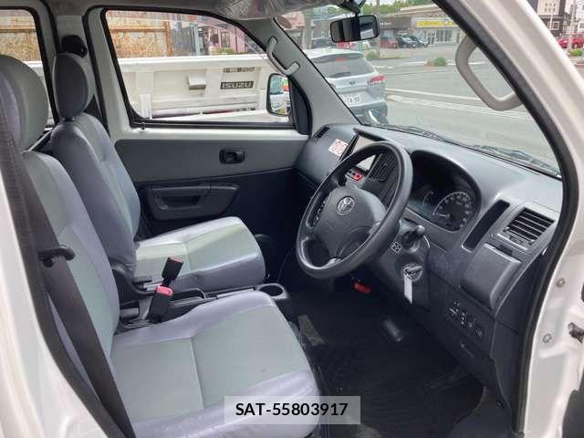 Toyota TOWNACE VAN 2019-03 7061084-18