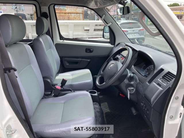 Toyota TOWNACE VAN 2019-03 7061084-19